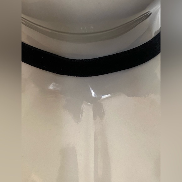 Black band velvet velveteen choker necklace - Picture 3 of 11